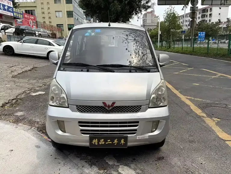 Wuling Rongguang 五菱荣光 2009款 1.2 L 手动