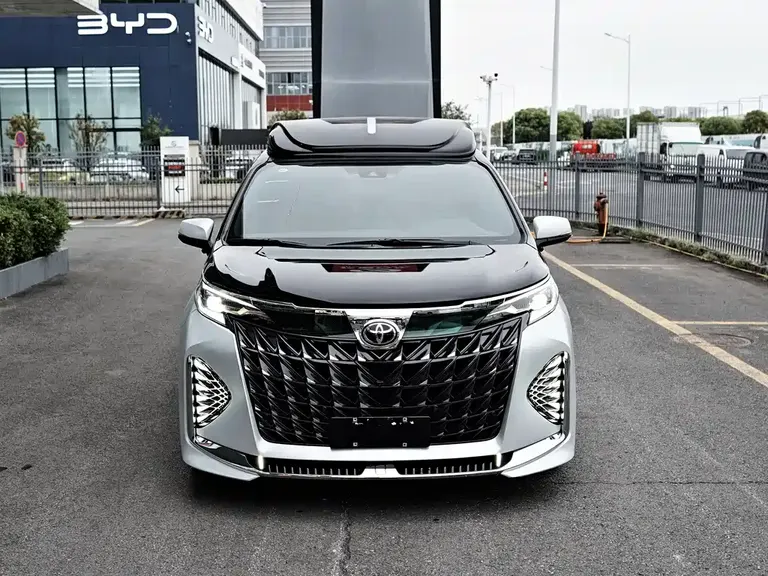 Toyota Granvia 格瑞维亚 2024款 2.5 L混动 高顶 舒适版