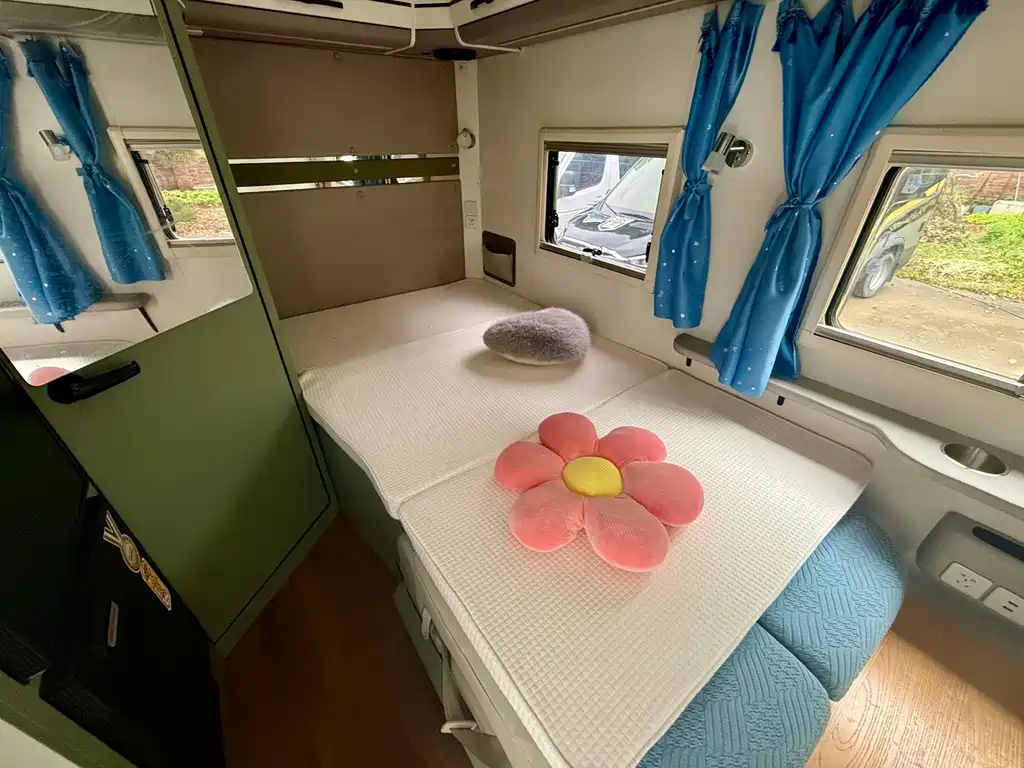 Maxus T90 大通T90房车 2022款 2.0 T 自动