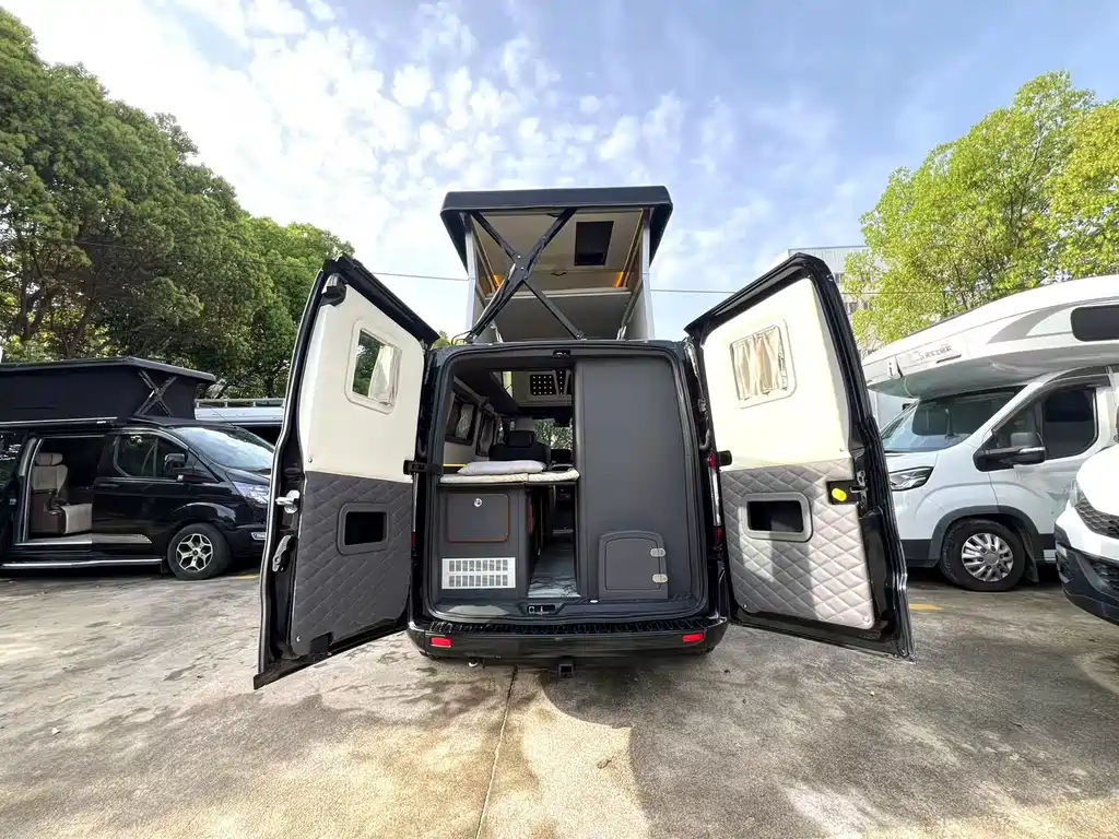 Transit 福特T6升顶房车 2025款 2.0 T 柴油版