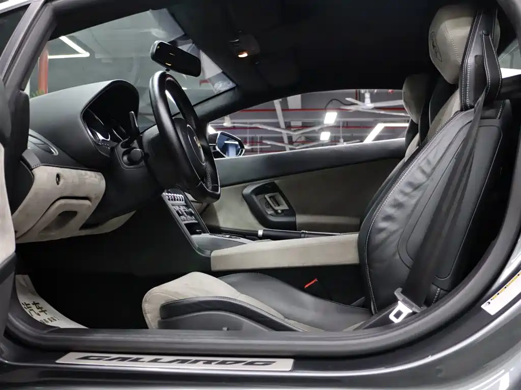 Gallardo Gallardo 2012款 LP560-4 Noctis 亚太限量版