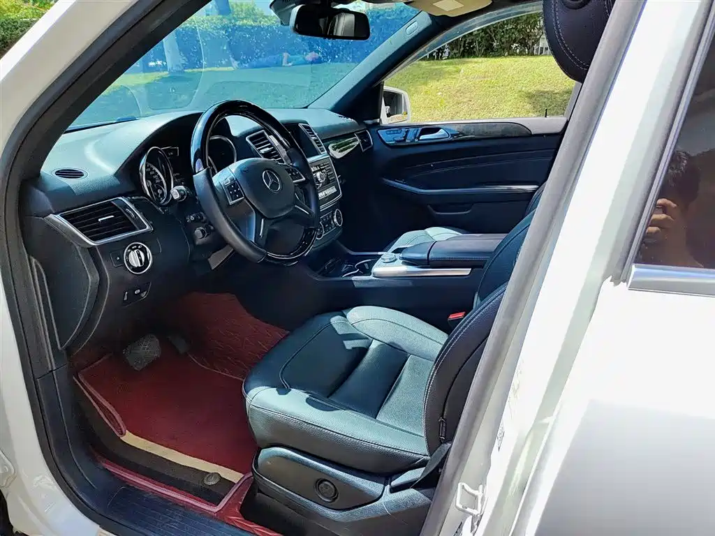 Mercedes-Benz M-Class ML 350 US Spec