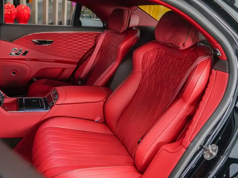 Flying Spur 飞驰 2020款 4.0 T V8 首发限量版
