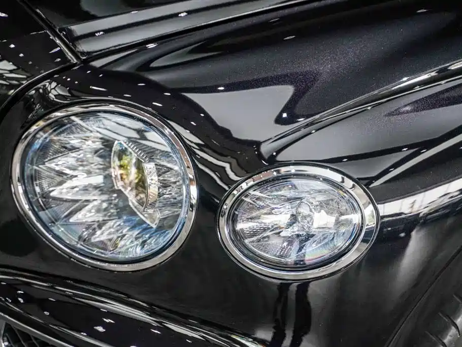 Flying Spur 飞驰 2020款 4.0 T V8 首发限量版