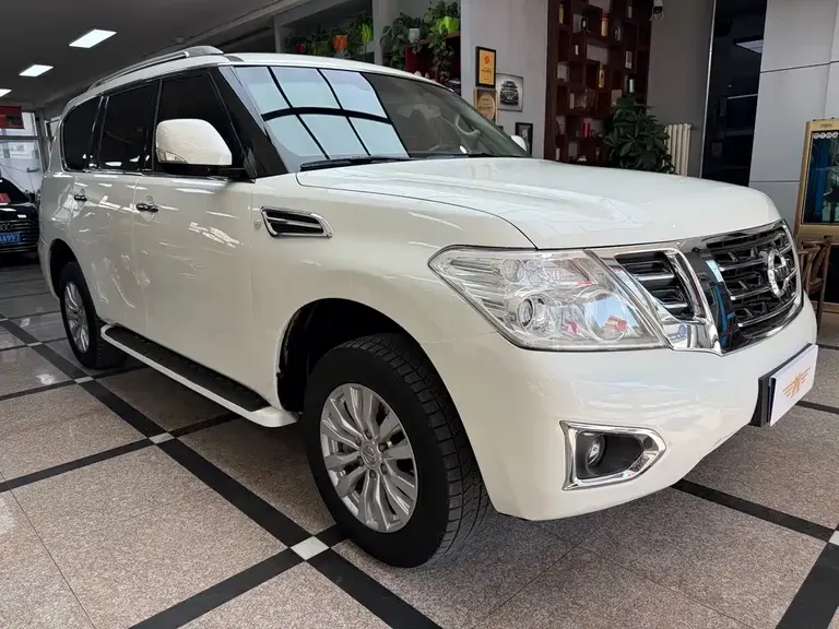 Nissan Patrol 4.0 L Middle East