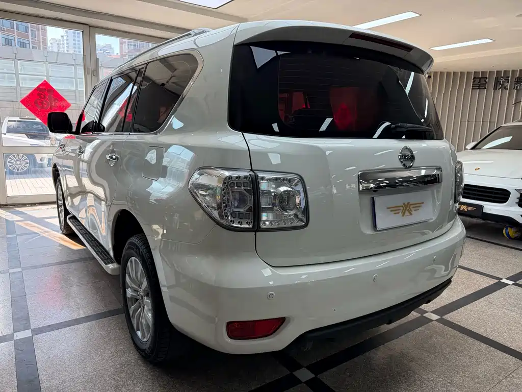 Patrol 4.0 L Middle East