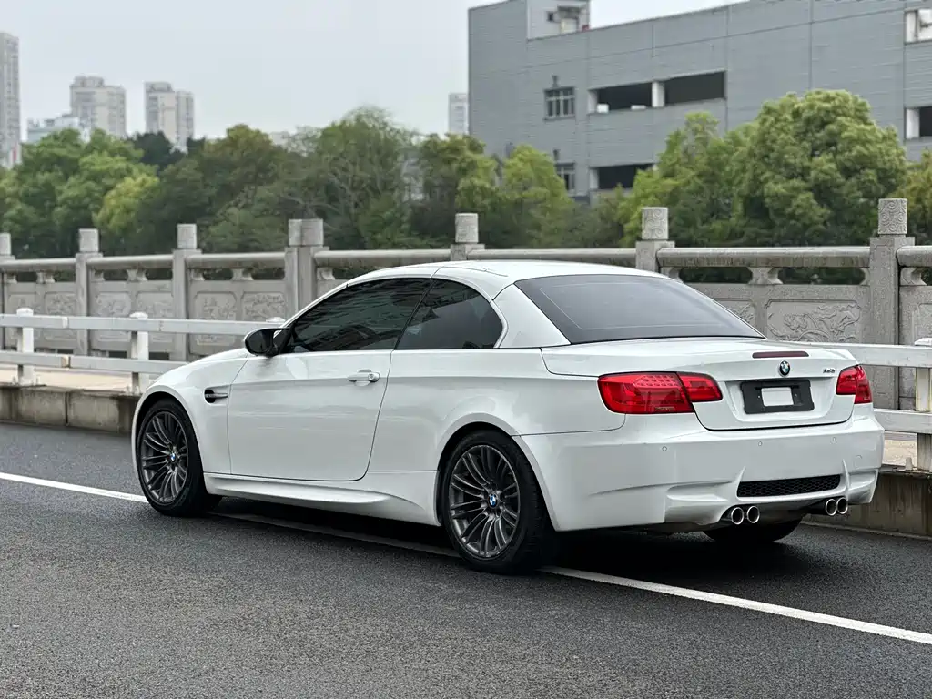 BMW M3 宝马M3 2011款 M3敞篷轿跑车