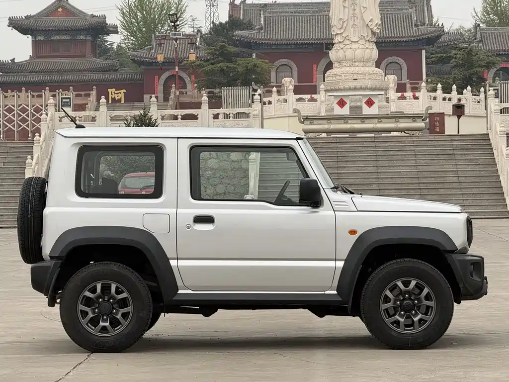 Jimny (Import) 吉姆尼(进口) 2024款 1.5 L 自动