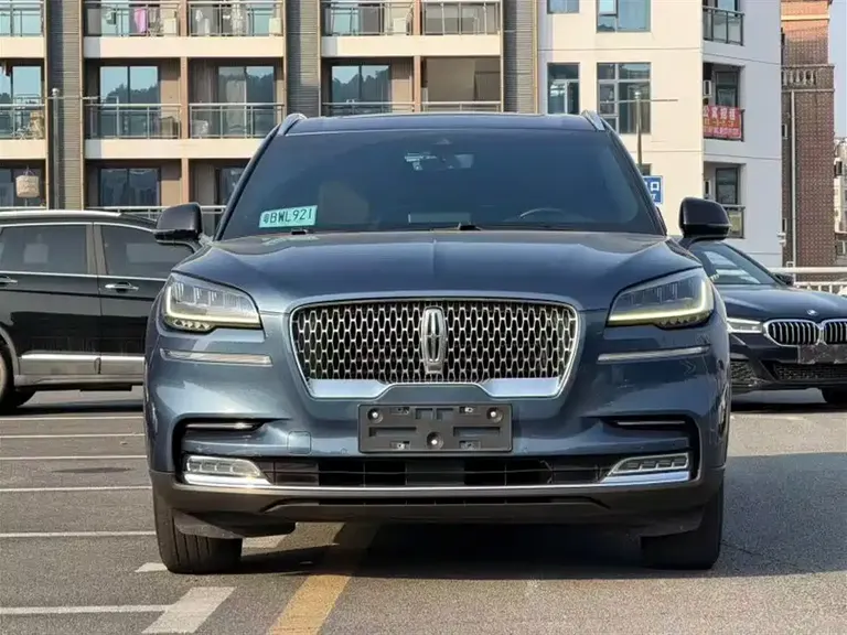 Lincoln Aviator 3.0 T V6 4 WD Graceful