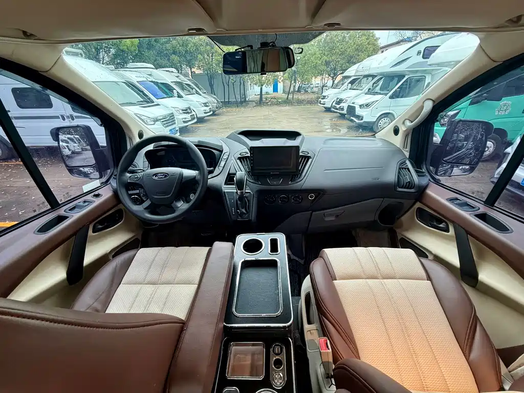 Transit 齐星福特升顶房车 2022款 2.0 T 自动