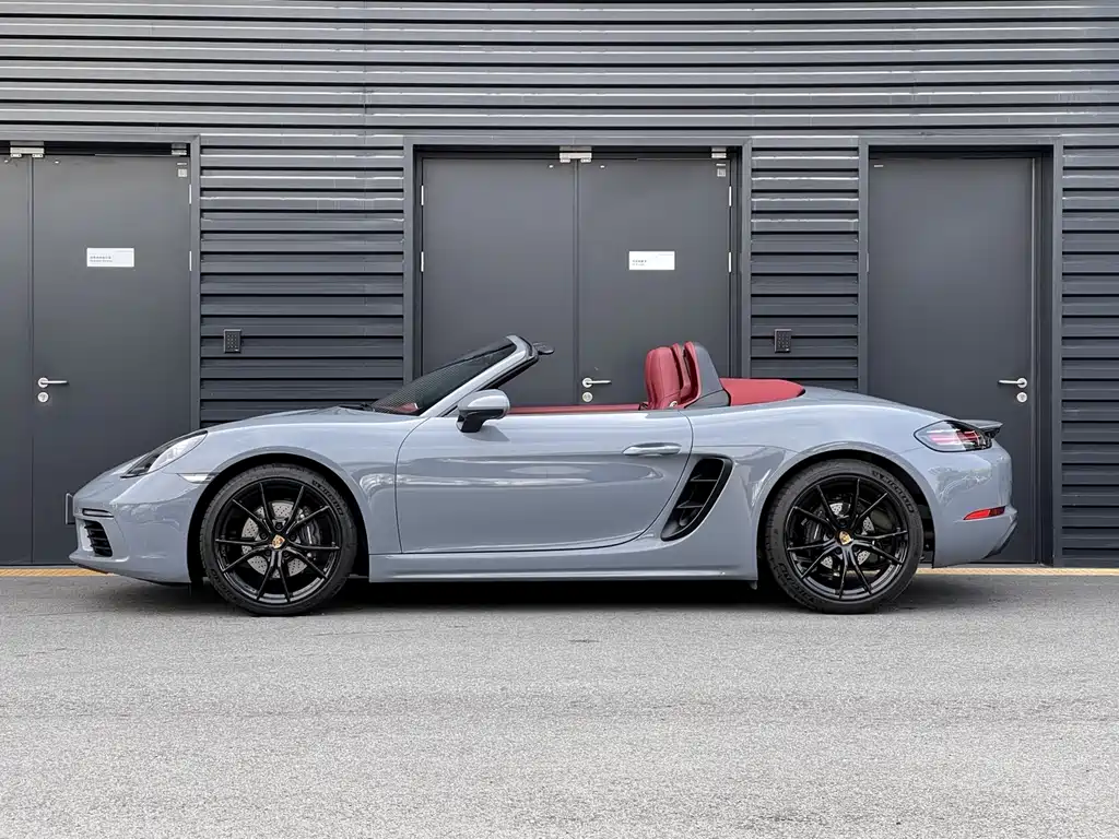Porsche 718 保时捷718 2023款 Boxster 2.0 T