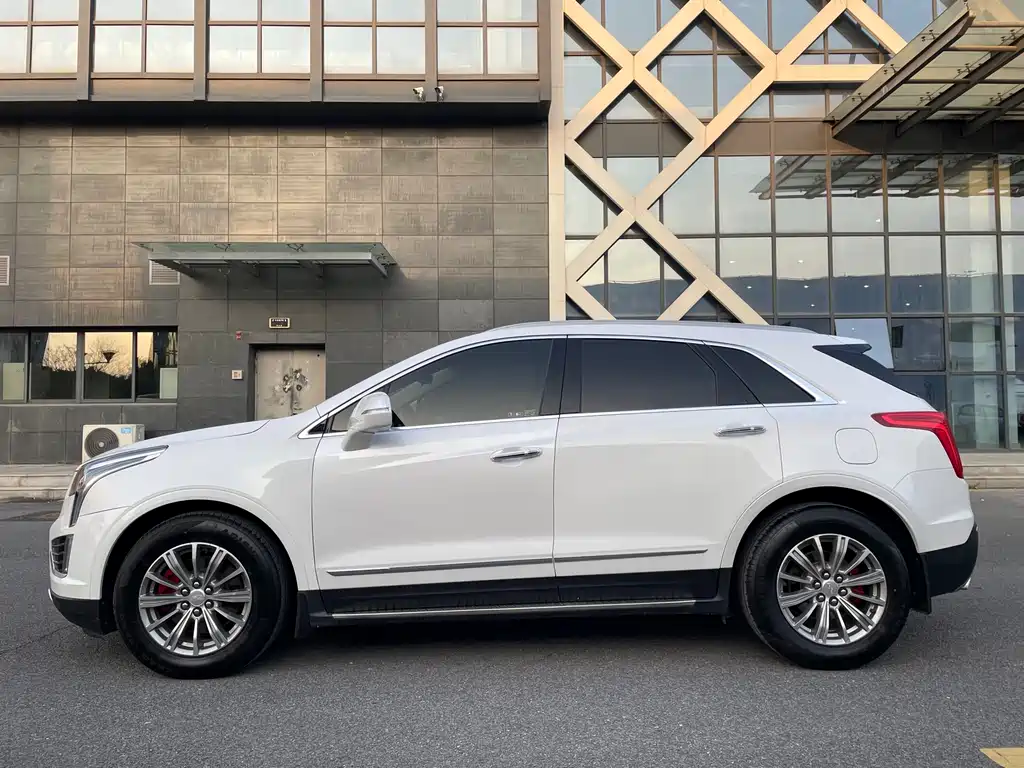 Cadillac XT5 25 T Luxury