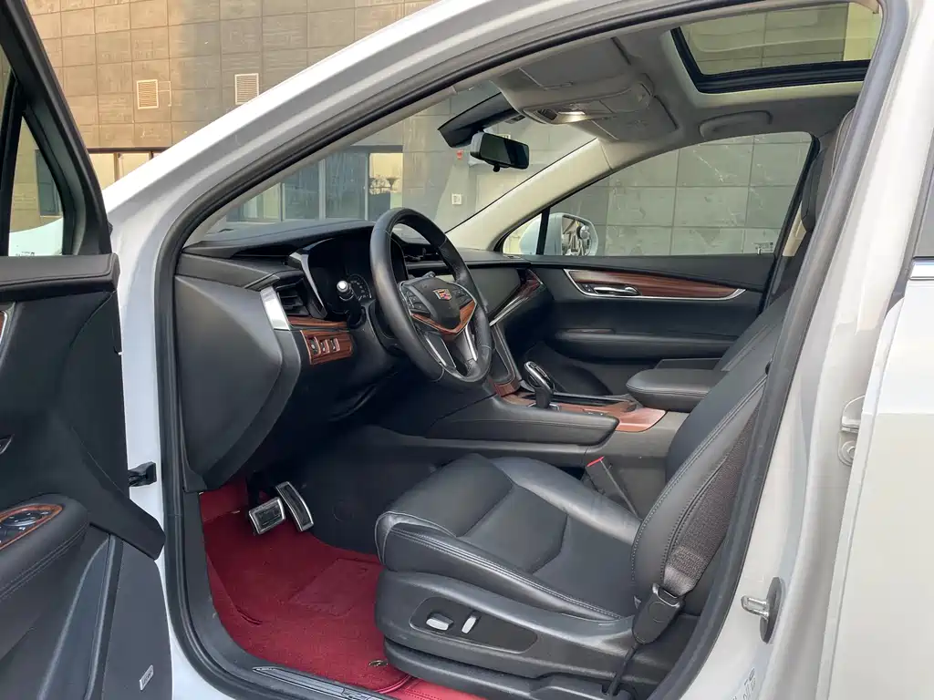 Cadillac XT5 25 T Luxury