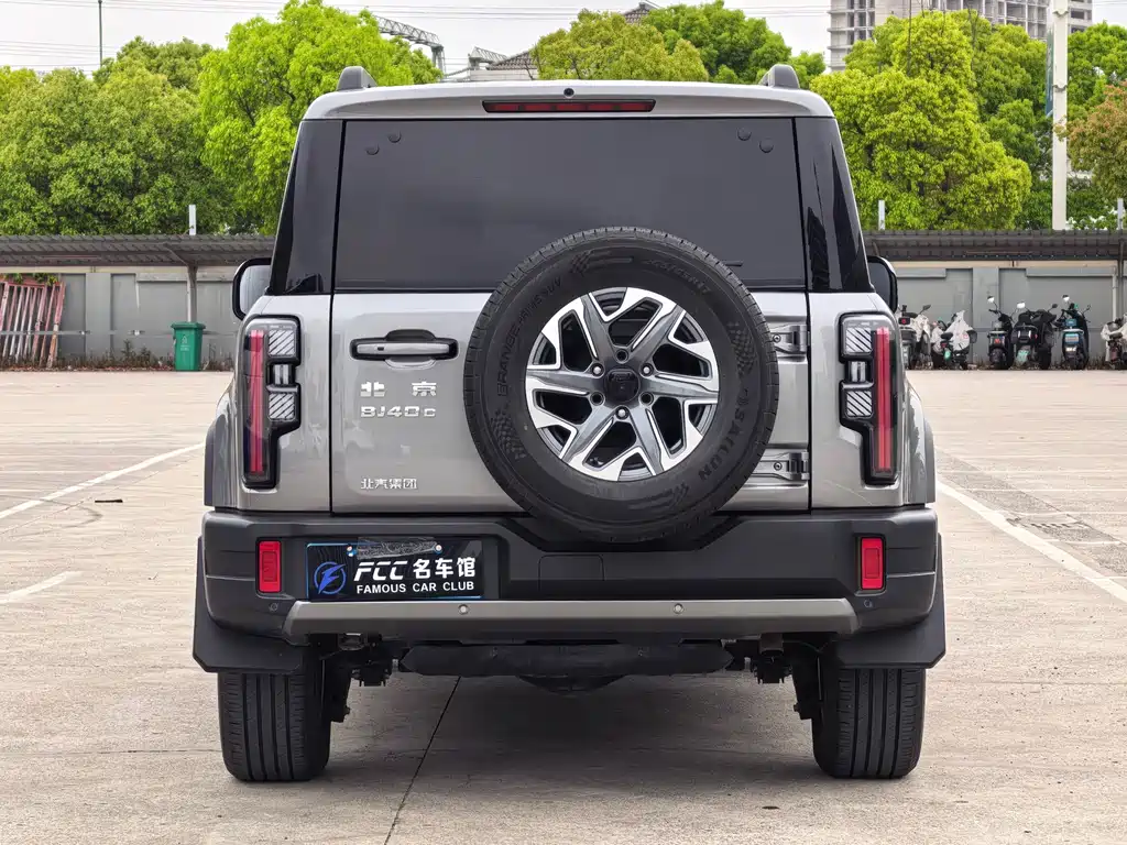 BAIC BJ40 2.0 T New City Hunter Swordsman