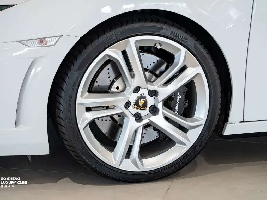Gallardo Gallardo 2012款 LP 550