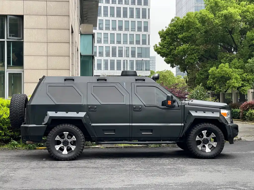 Zhanche 战车 2014款 6.2 L 自动