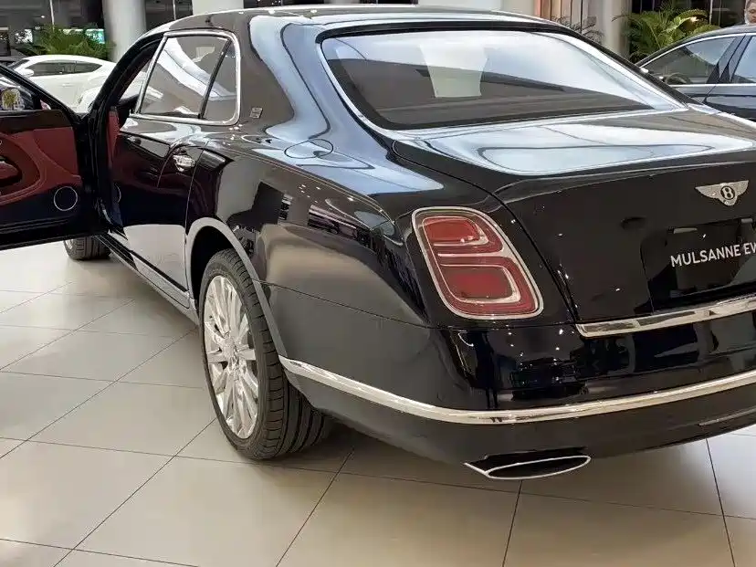 Mulsanne 慕尚 2019款 6.8 T 英伦之巅长轴全球限量版