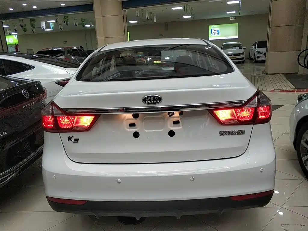 Kia K3 1.6 L Auto 15 Anniversary Special Edition GLS