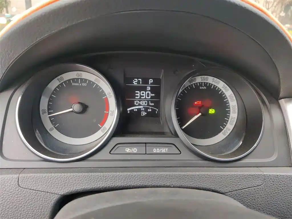 Rapid Spaceback 昕动 2018款 1.6 L 自动舒适版