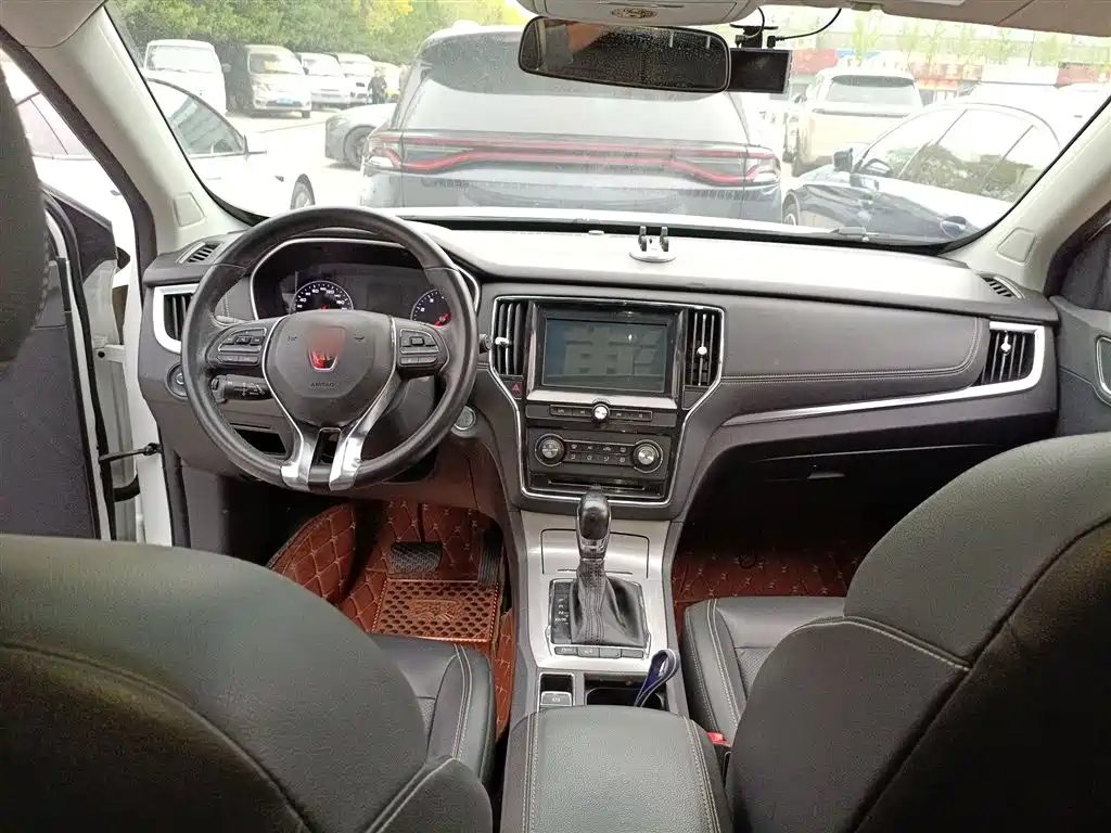 Roewe RX5 20 T 2 WD Auto Flagship