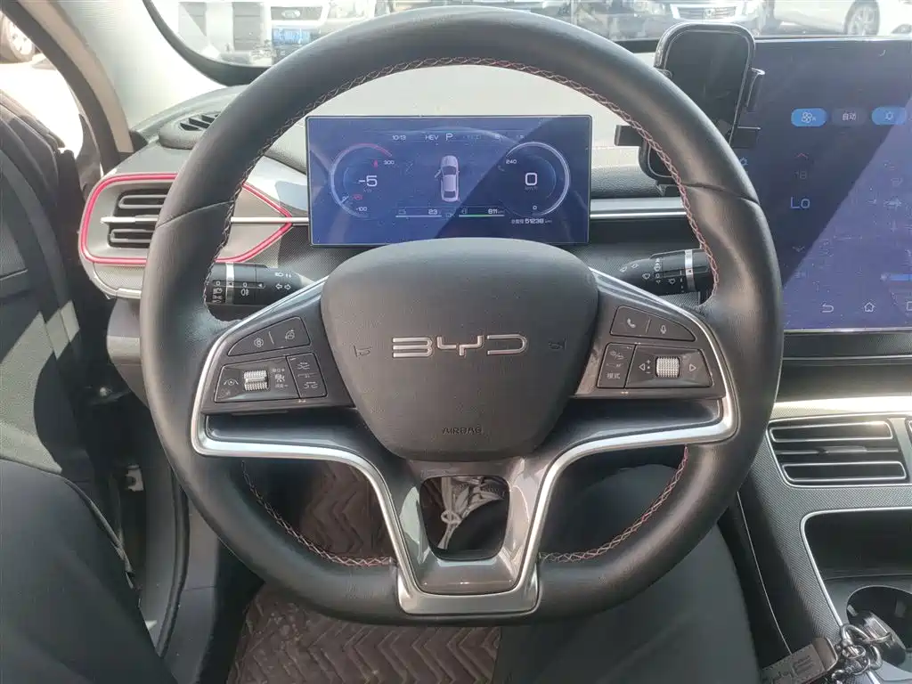 Destroyer 05 DM-i 120 KM Flagship