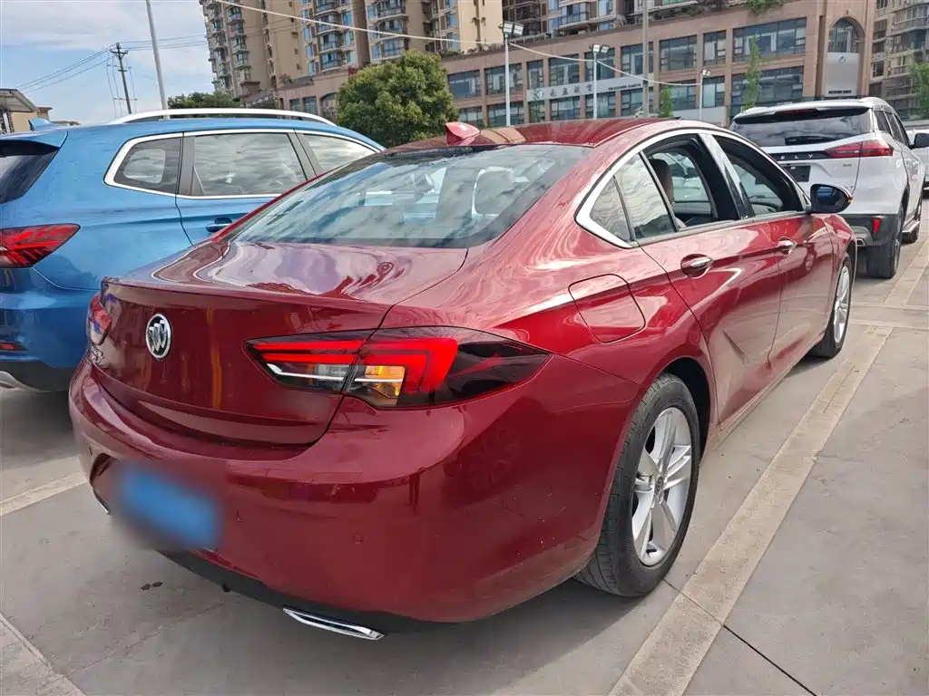 Regal 20 T Distinguished