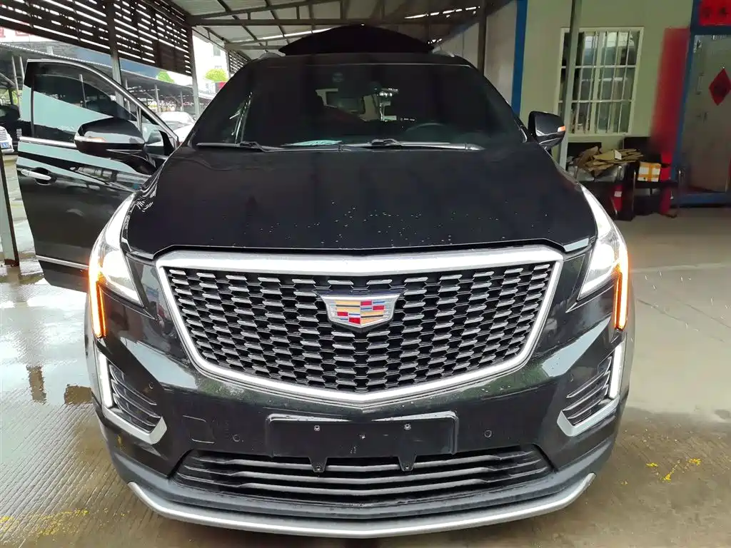 Cadillac XT5 2.0 T 2 WD Luxury
