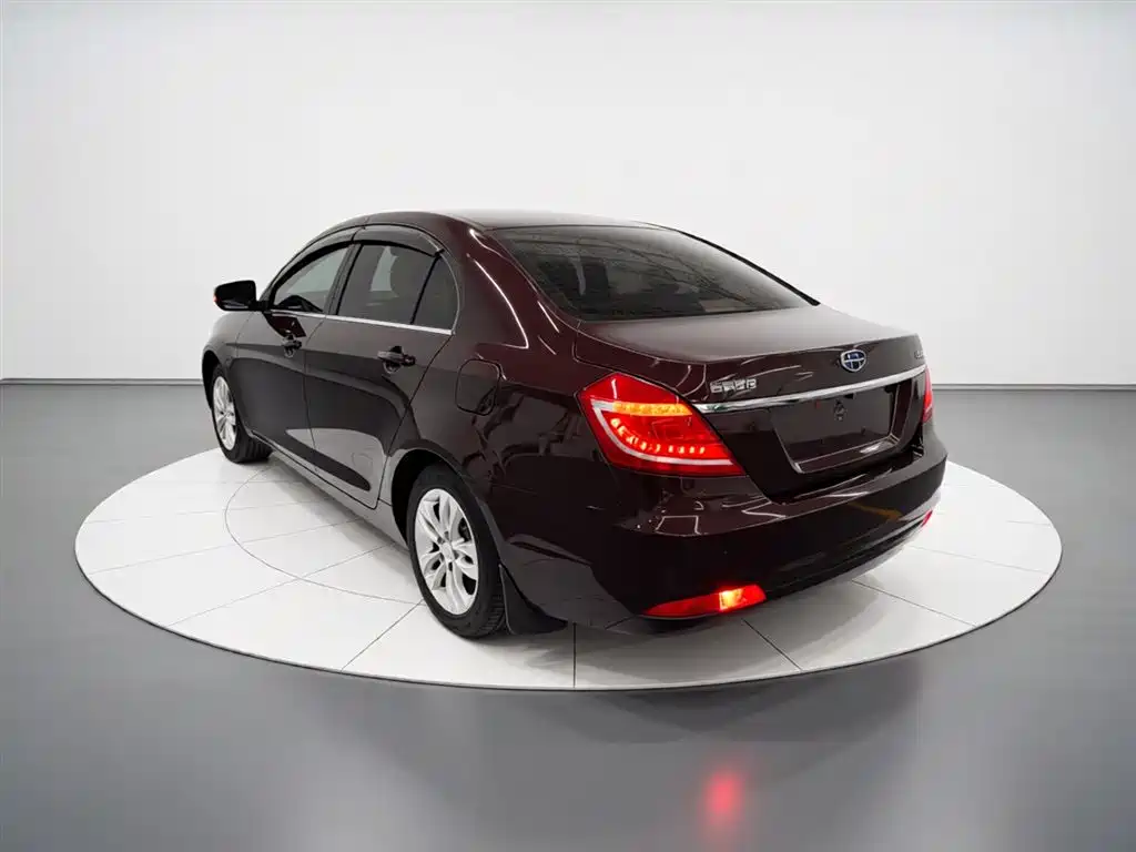 Emgrand Sedan 1.5 L CVT Upward