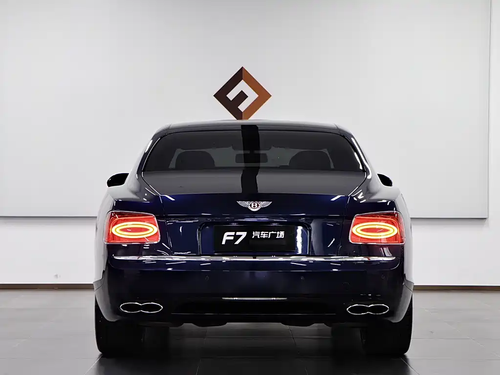 Flying Spur 飞驰 2017款 4.0 T V8 美规版