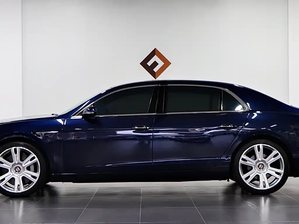 Flying Spur 飞驰 2017款 4.0 T V8 美规版