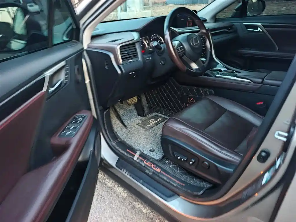 Lexus RX 300 4 WD Elegant CN-VI