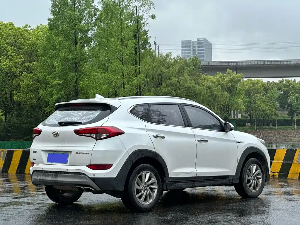 Tucson 1.6 T DCT 2 WD Intelligent