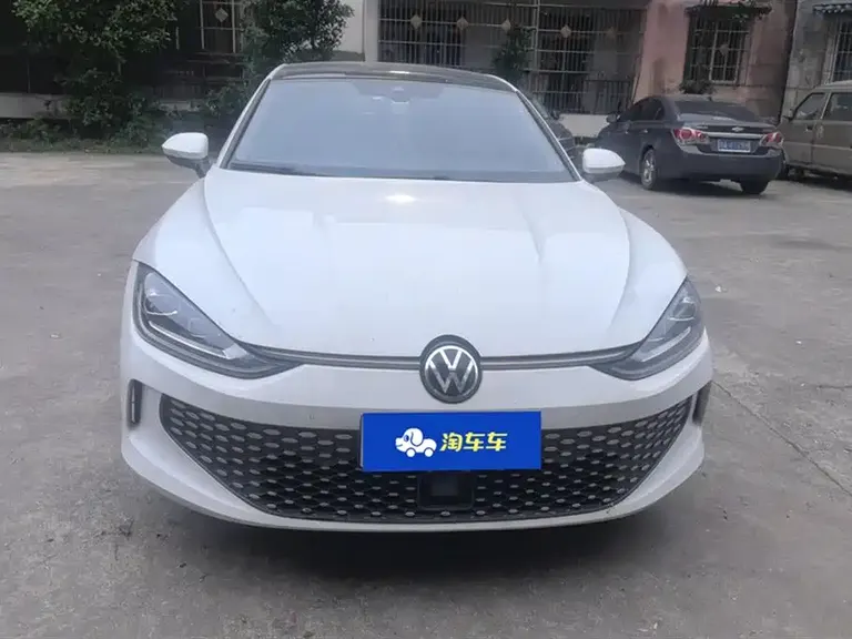 Volkswagen Lamando Lamando L 280 TSI DSG Spicy Cool
