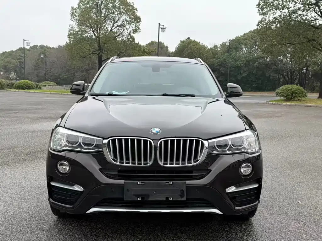 BMW X4 xDrive20 i X Design Package