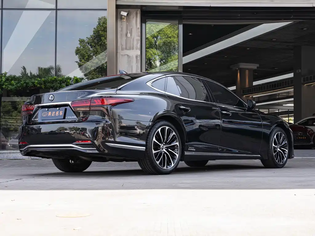 Lexus LS 500 h Executive
