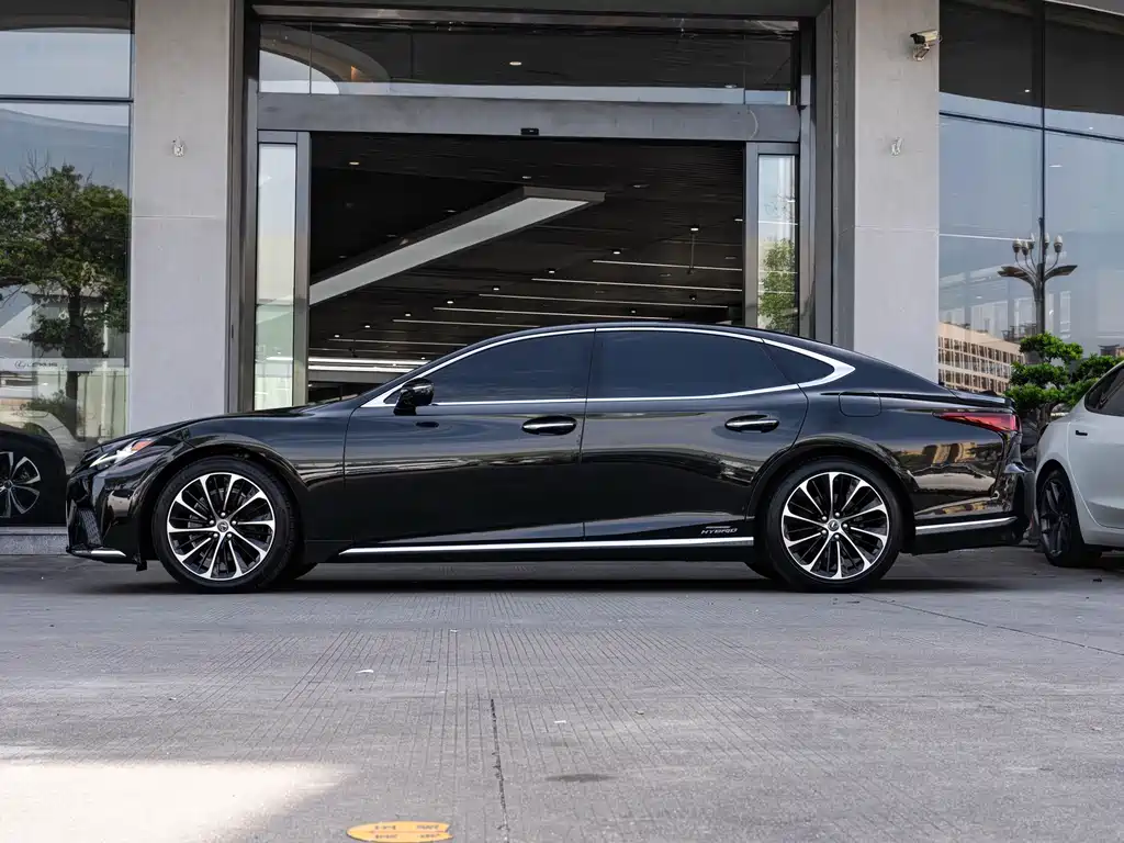 Lexus LS 500 h Executive