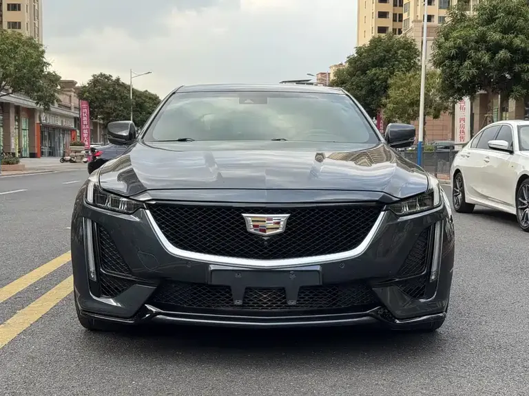Cadillac CT5 28 T Platinum Sport