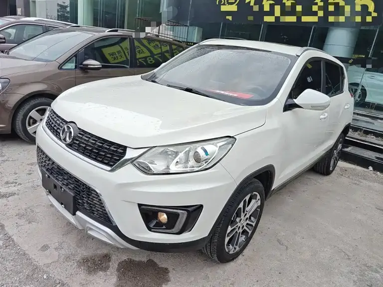 Baic Senova X35 1.5 L Manual Luxury