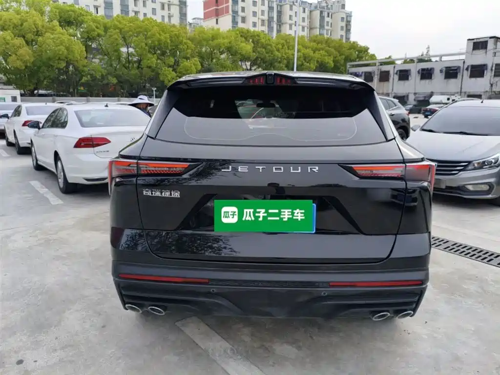 Jetour Dasheng 1.5 T DCT Supreme Premium