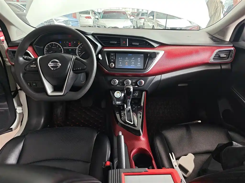 Lannia 1.6 L CVT Smart Cool