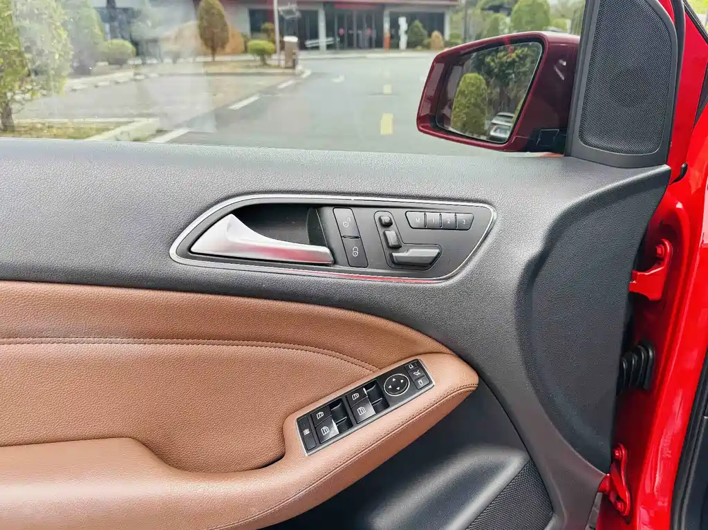 Mercedes-Benz B-Class B 200