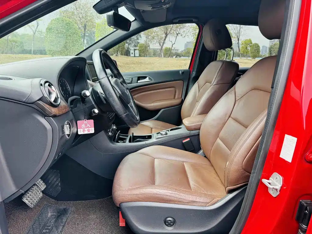 Mercedes-Benz B-Class B 200