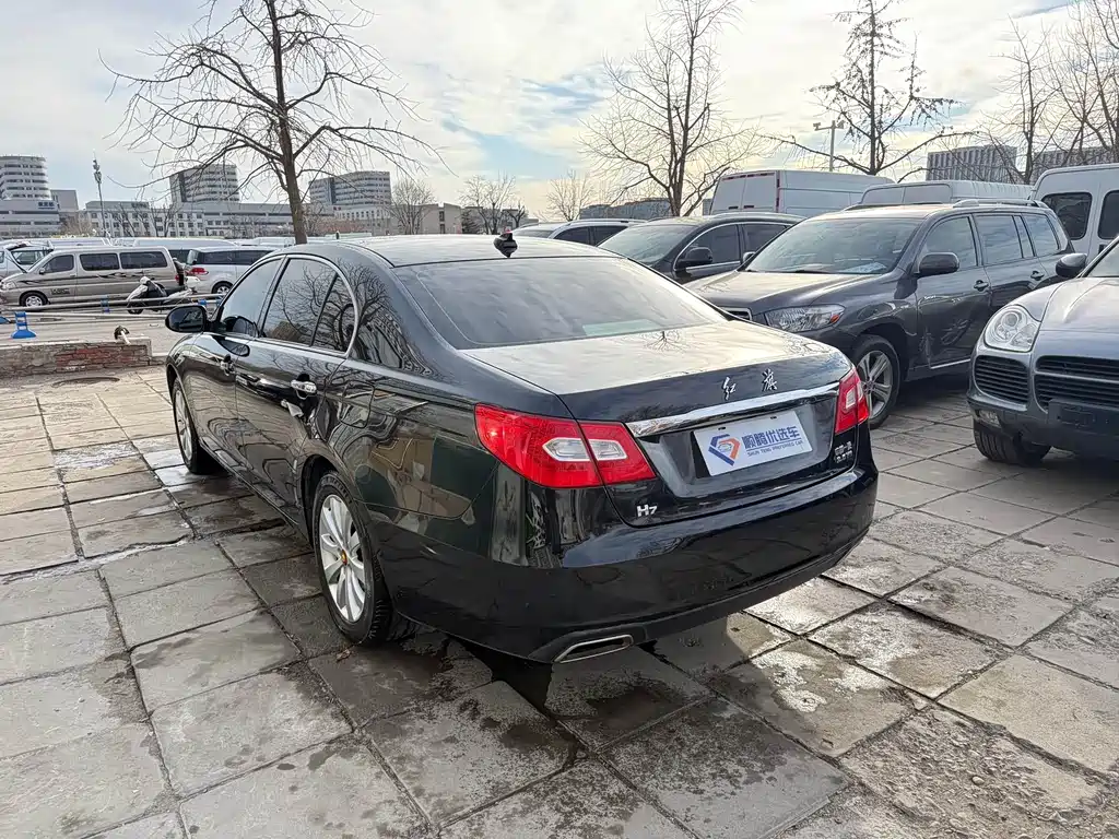 Hongqi H7 2.5 L Official