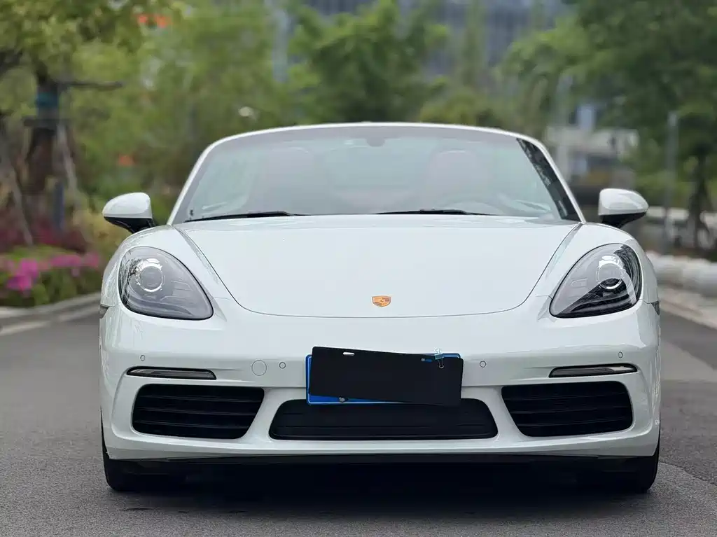 Porsche 718 Boxster 2.0 T