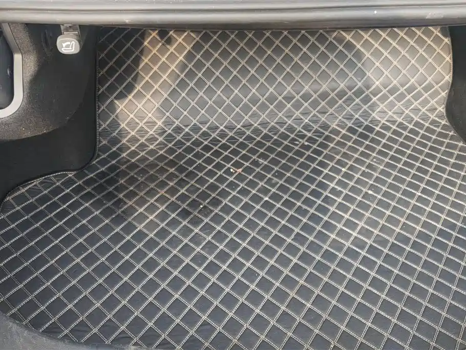 Hongqi H5 Classic Facelift 1.8 T Auto Connected Flagship Charm