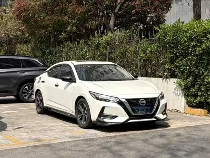 Sylphy 1.6 L XL CVT Joy