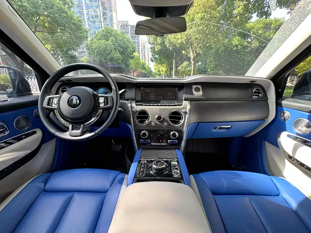 Cullinan 4-seat