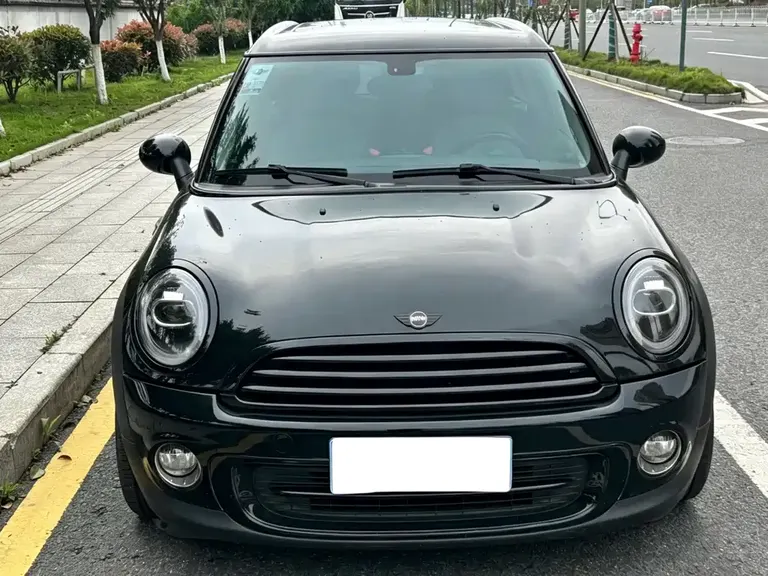 MINI CLUBMAN 1.6 L ONE