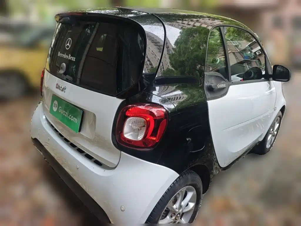 smart fortwo 1.0 L 52 kW Hardtop Agile
