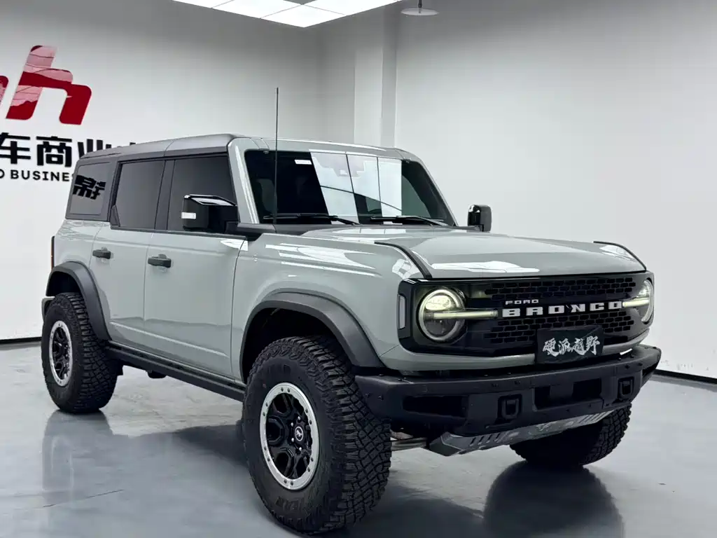 Ford Bronco 2.3 T Badlands